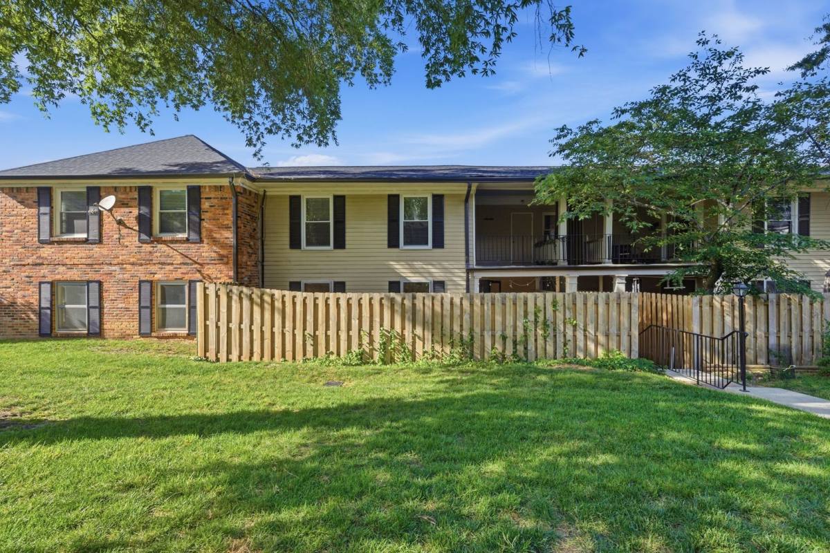 Condo for rent at 5025 Hillsboro Pike #19-G, Nashville, TN 37215