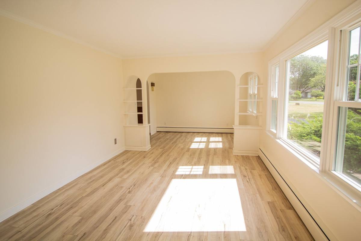 House for rent at 4 Weiser St, Glenmont, NY 12077
