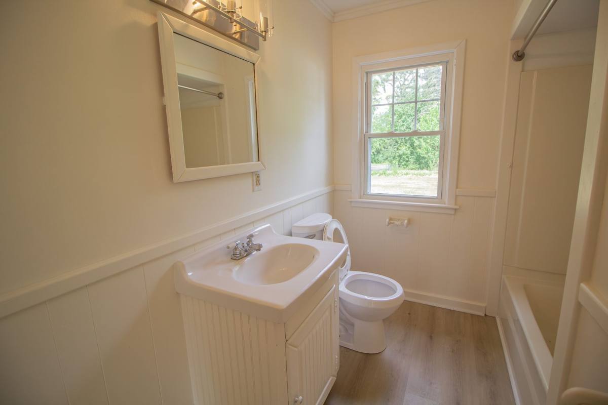 House for rent at 4 Weiser St, Glenmont, NY 12077