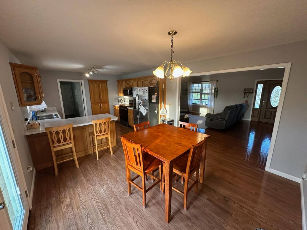 House for rent at 5136 N Long Grove Rd, Cecilia, KY 42724