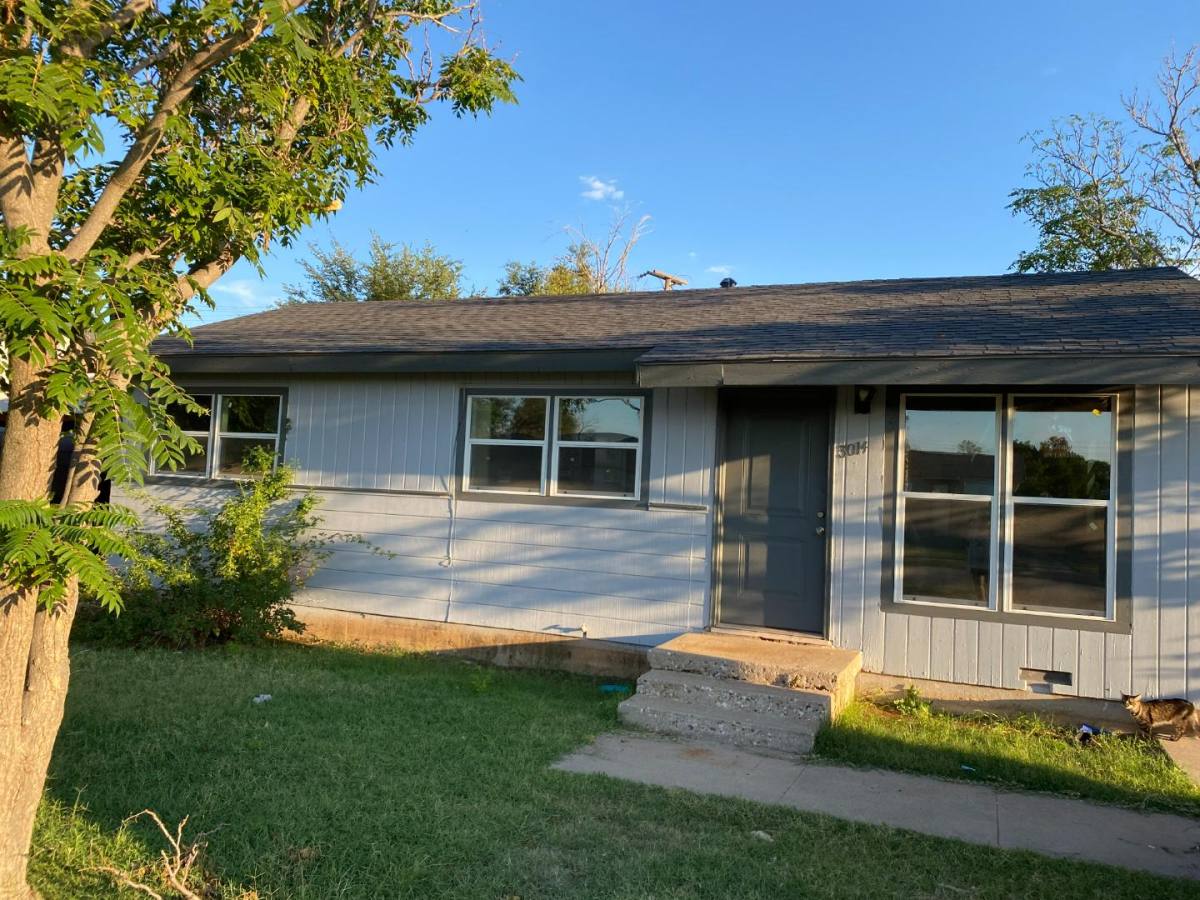 Apartment for rent at 1310 40th St, Lubbock, TX 79412