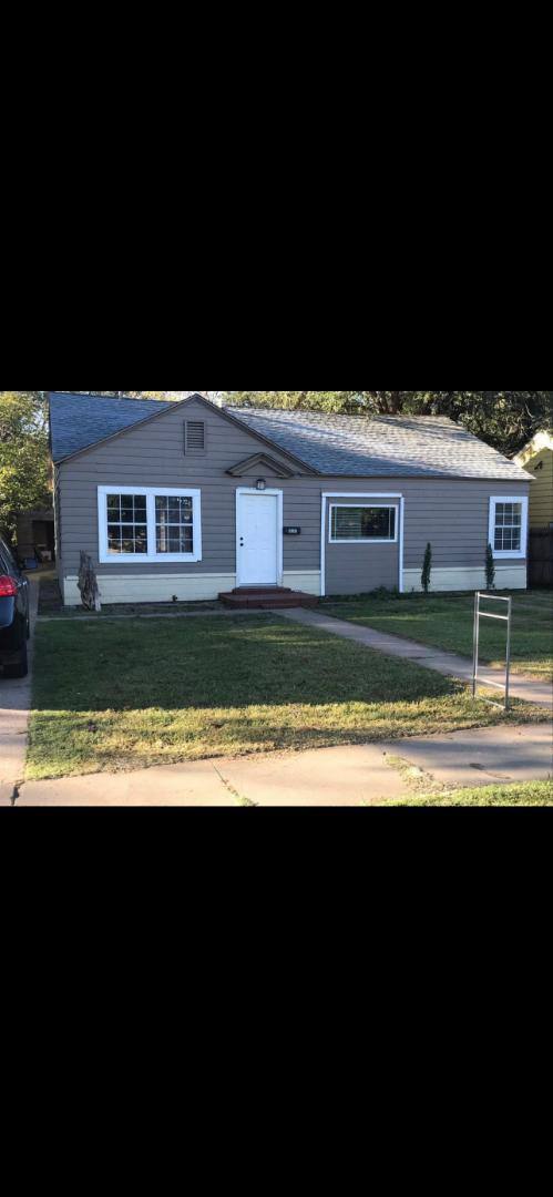 Apartment for rent at 1517 24th Place, Lubbock, TX 79411