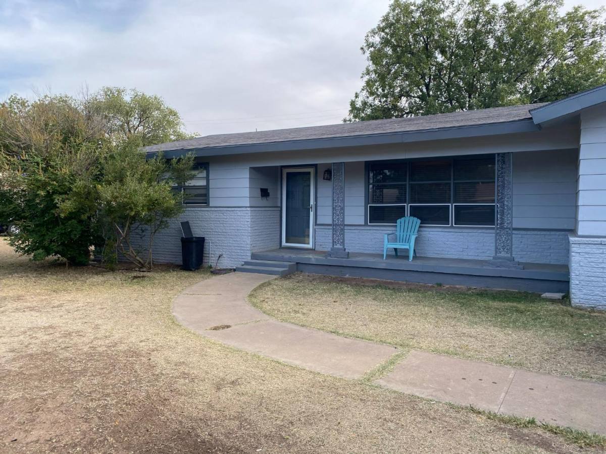 Apartment for rent at 3609 38th St, Lubbock, TX 79413