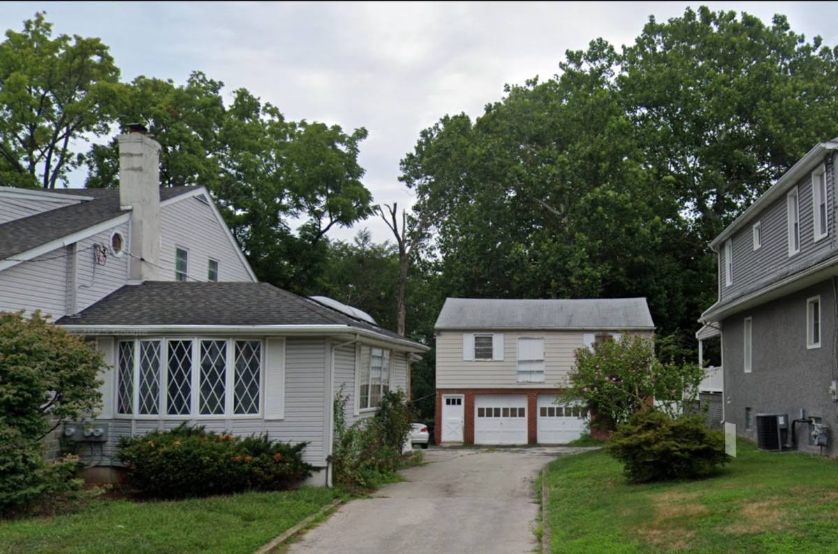 Apartment for rent at 328 Hutchinson Terrace #GARAGE A, Holmes, PA 19043