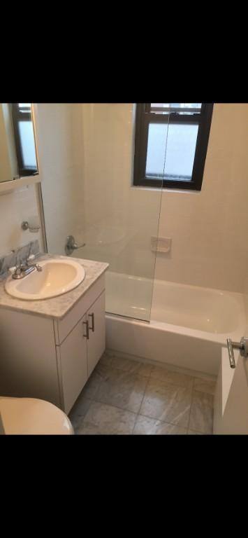 Apartment for rent at 240 E 82nd St #20G, New York, NY 10028