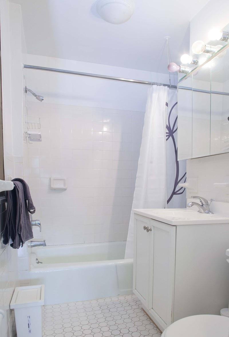 Apartment for rent at 225 E 82nd St #7B, New York, NY 10028