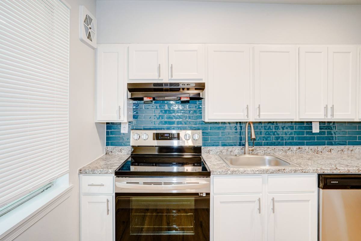 Apartment for rent at Greens at Forest Park, 4515 Fairview Ave, Baltimore, MD 21216