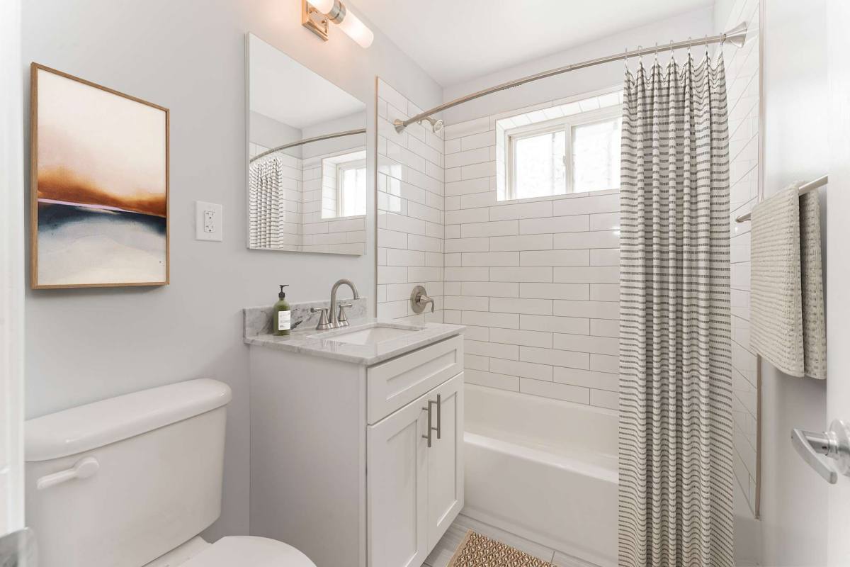 Apartment for rent at Pine Gardens, 178 Pine St, Freeport, NY 11520
