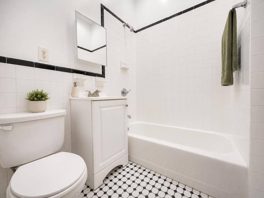 Apartment for rent at 552 W 184th St #1, New York, NY 10033