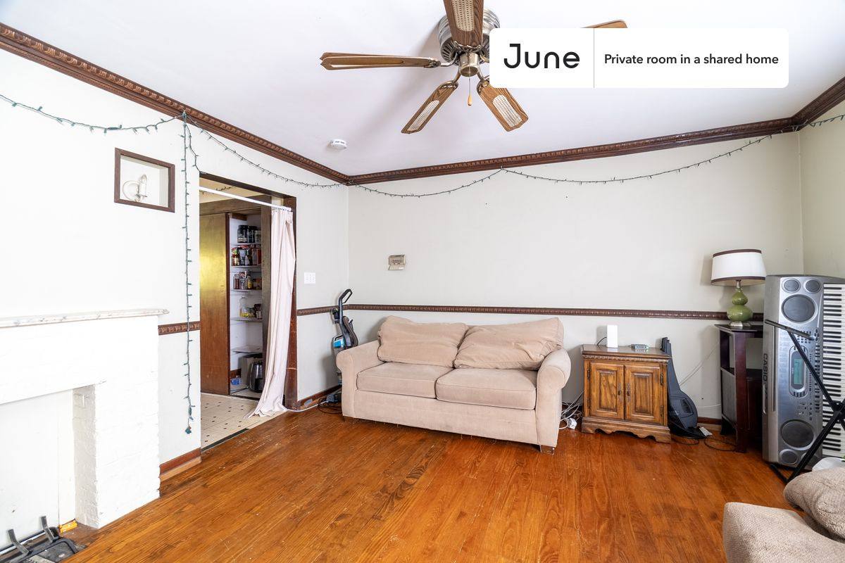 Apartment for rent at 292 Lincoln St, Allston, MA 02134