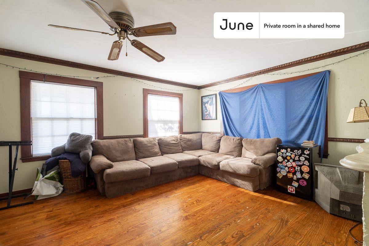 Apartment for rent at 292 Lincoln St, Allston, MA 02134