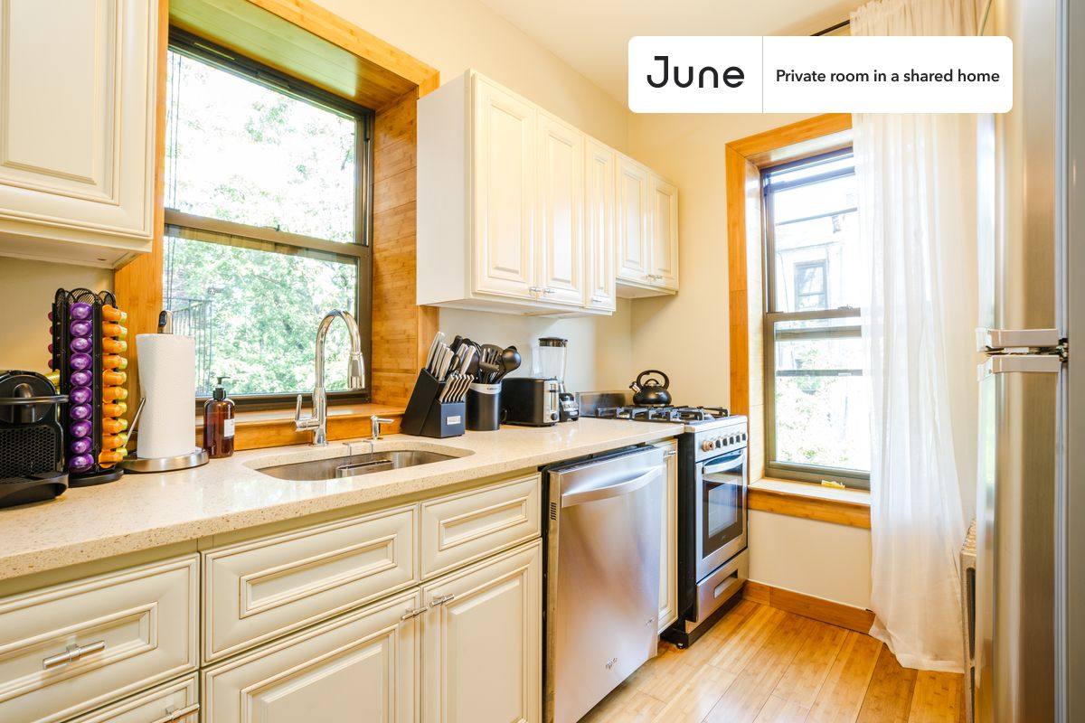 Apartment for rent at 439 W 48th St, New York, NY 10036