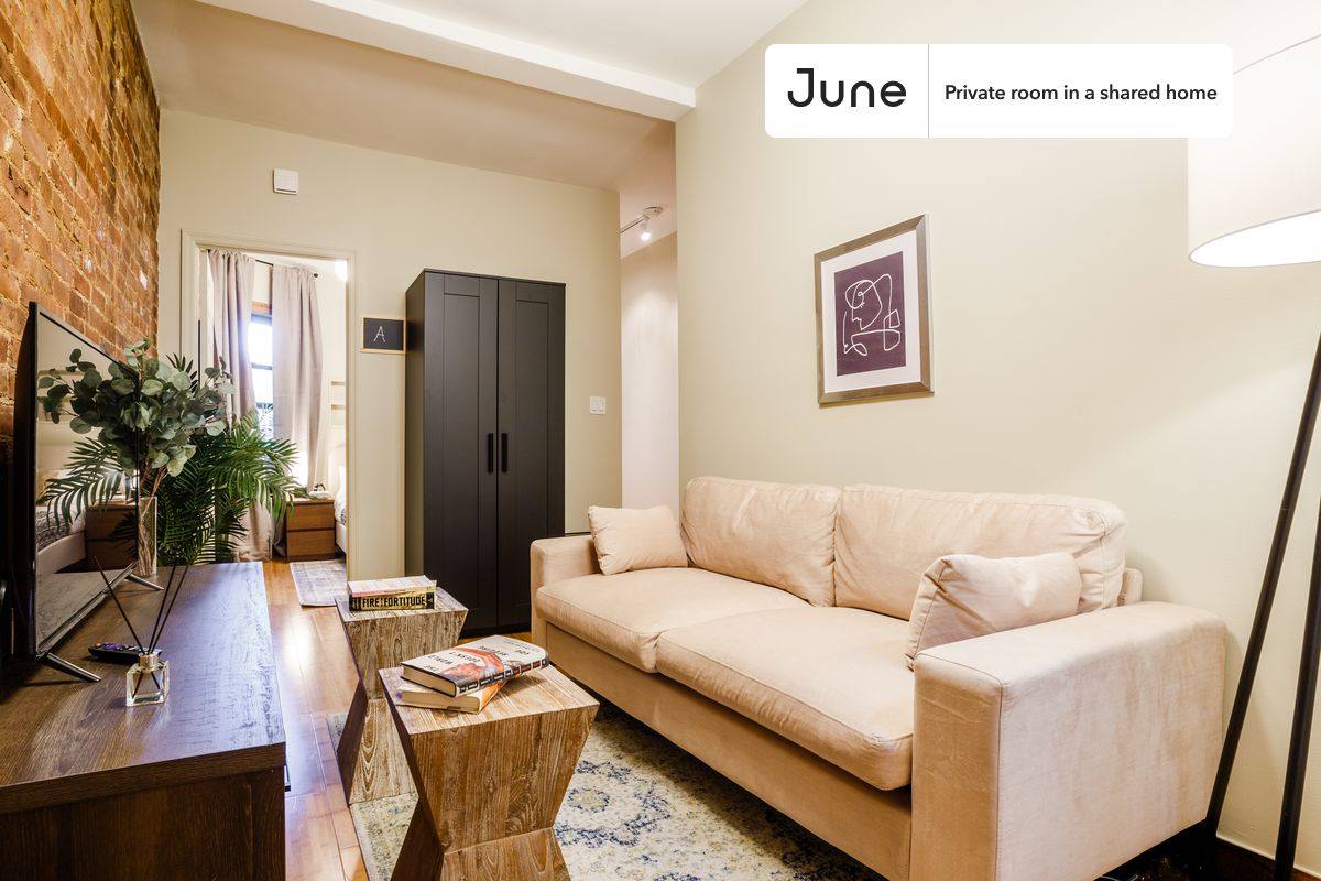 Apartment for rent at 439 W 48th St, New York, NY 10036