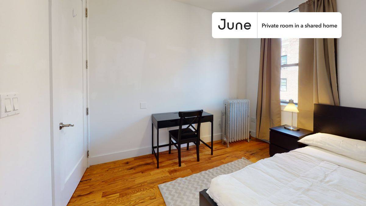Apartment for rent at 10 Westminster Rd E, Brooklyn, NY 11218