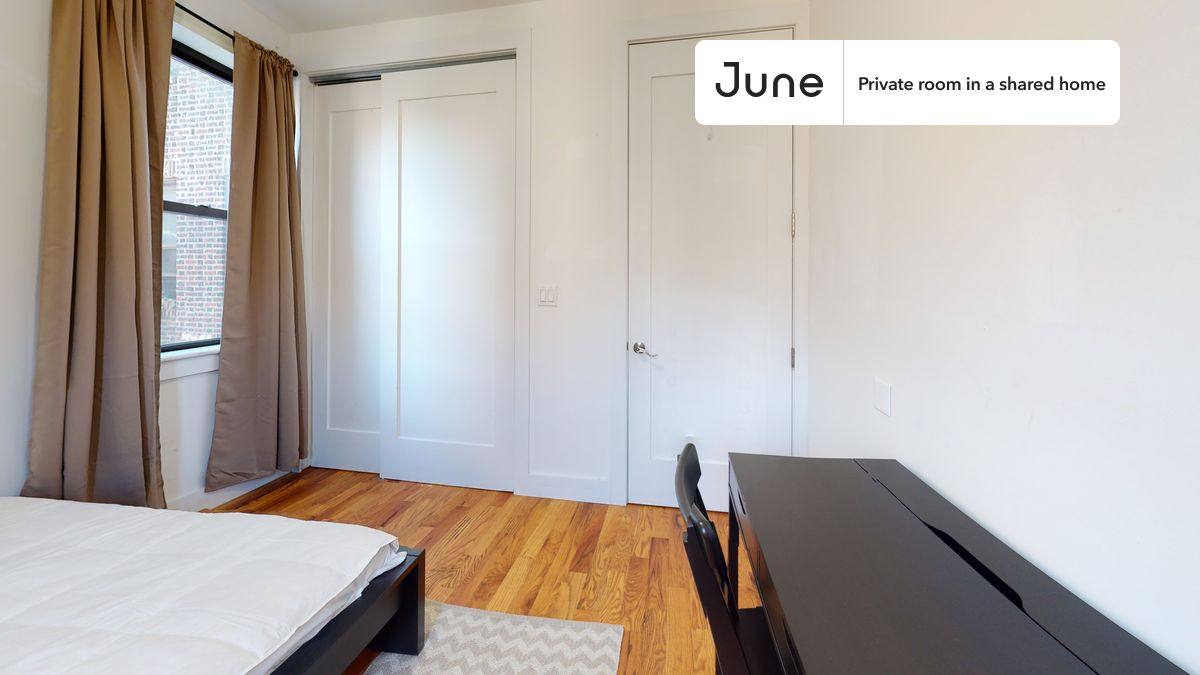 Apartment for rent at 10 Westminster Rd E, Brooklyn, NY 11218