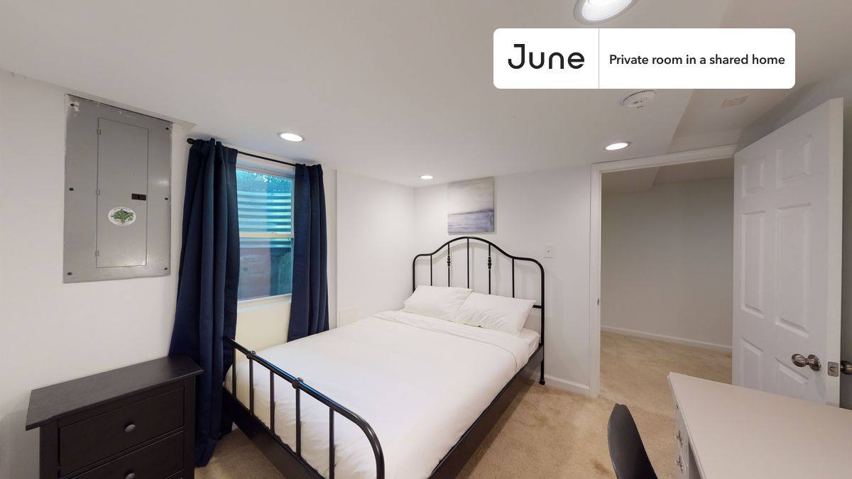 Apartment for rent at 1242 11th St NW #BE, Washington, DC 20001
