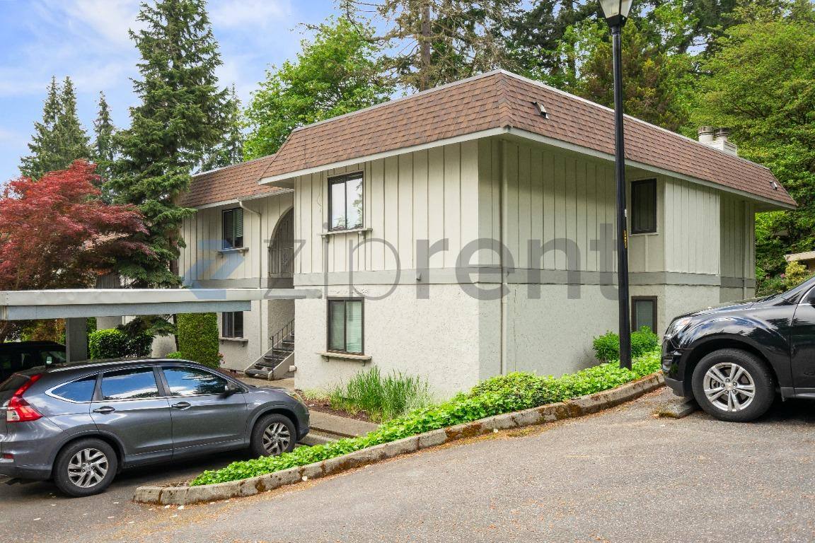 Apartment for rent at 12528 NE 117th Place #E5, Kirkland, WA 98034