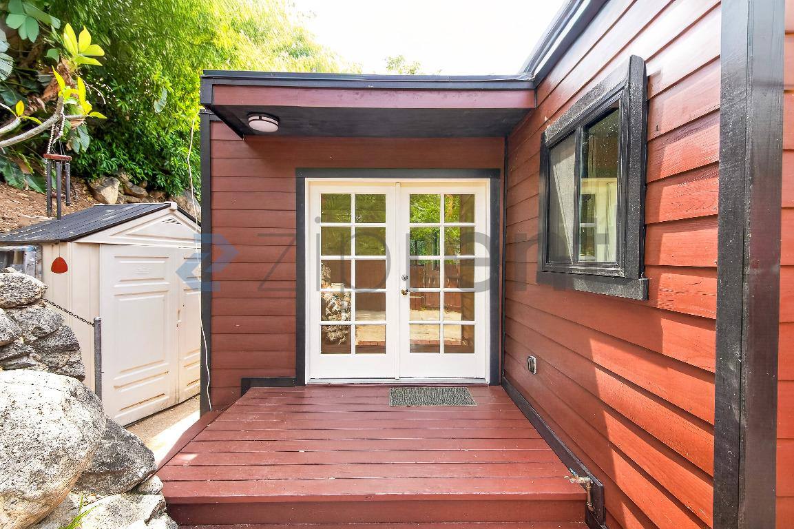 House for rent at 670 Woodland Dr, Sierra Madre, CA 91024