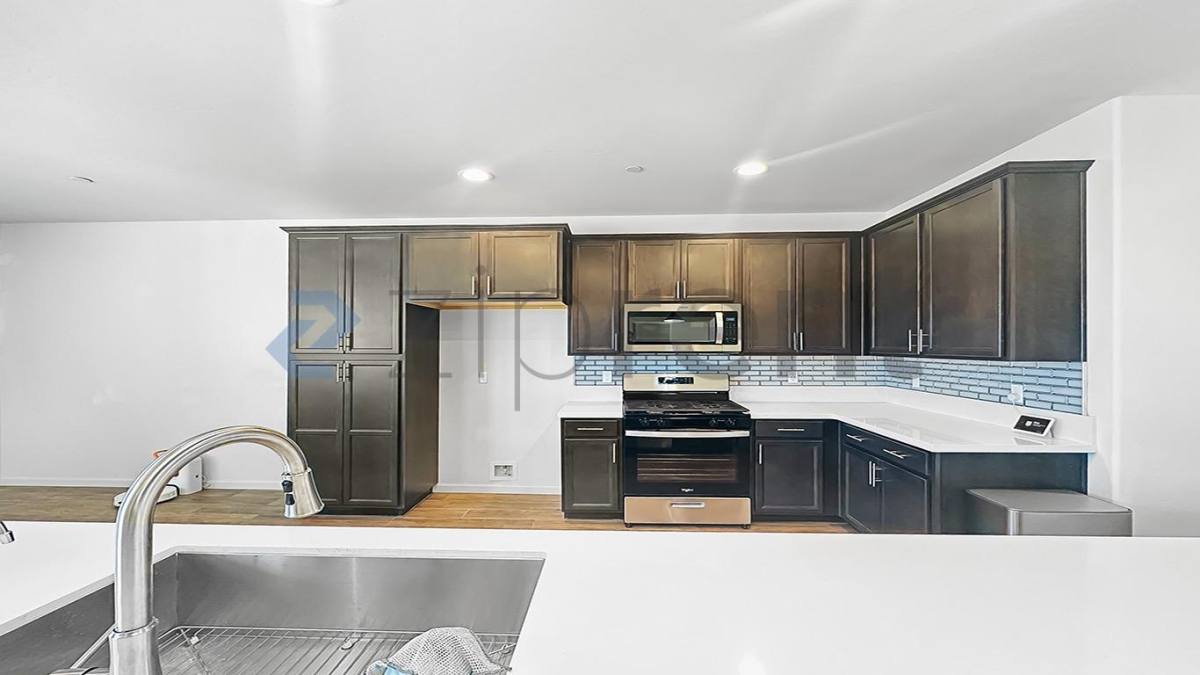 House for rent at 2814 Jasmine Ave, Reedley, CA 93654