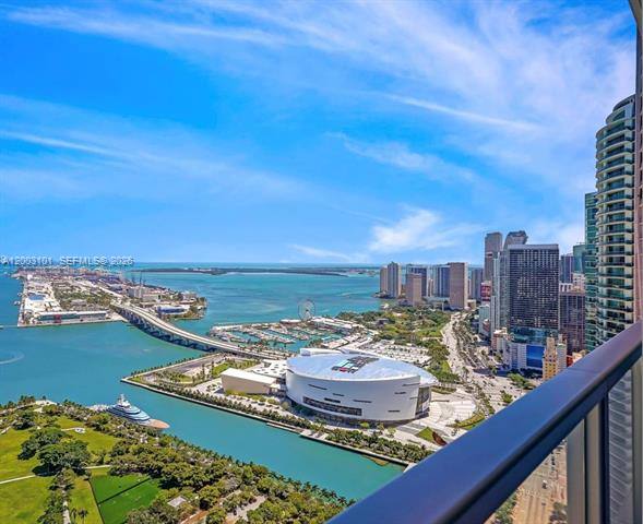 Apartment for rent at 1100 Biscayne Blvd #4803, Miami, FL 33132