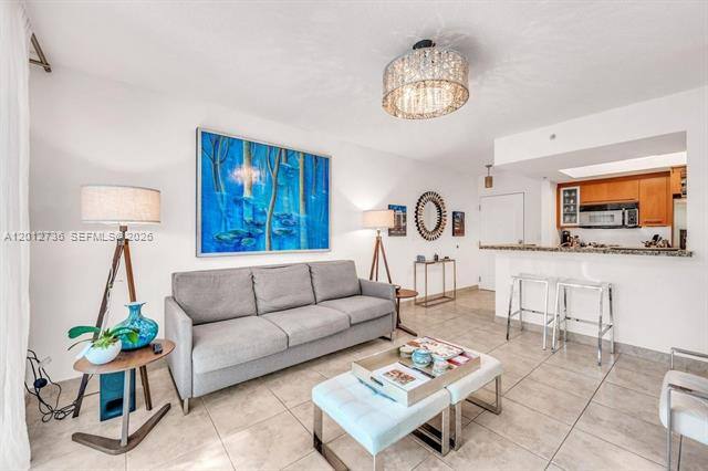 Apartment for rent at 110 Washington Ave #2310, Miami Beach, FL 33139