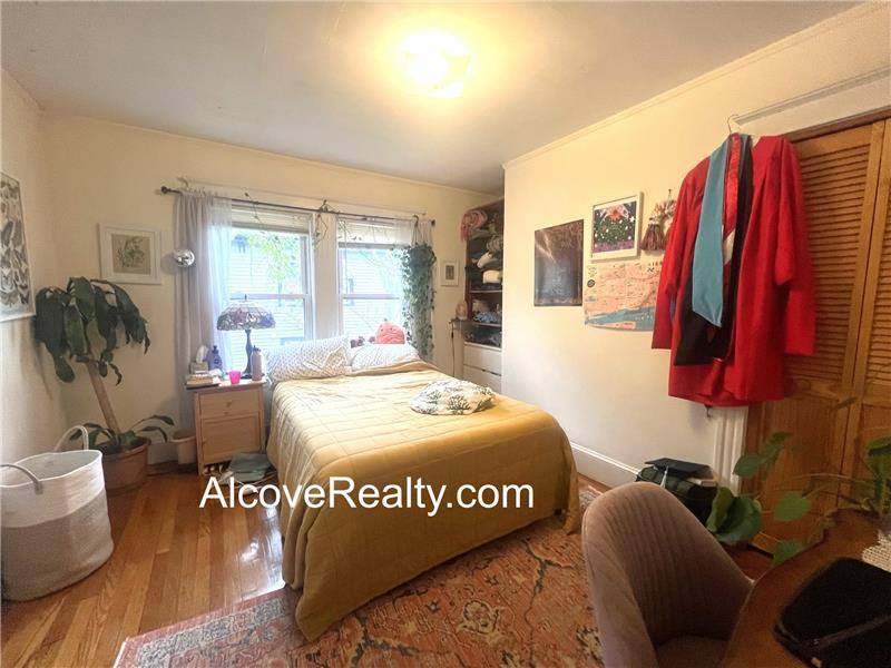 Apartment for rent at 21 Sartwell Ave #2, Somerville, MA 02143