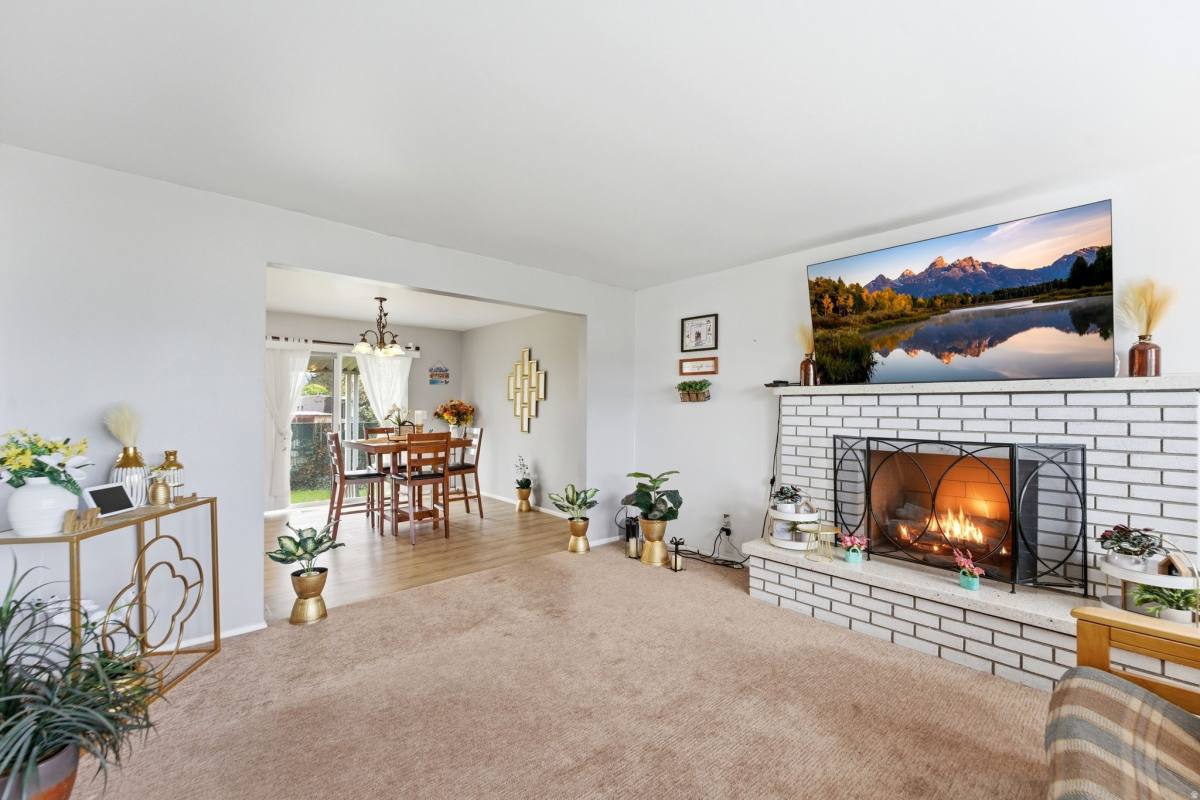 House for rent at 1545 W 1750 N, Layton, UT 84041