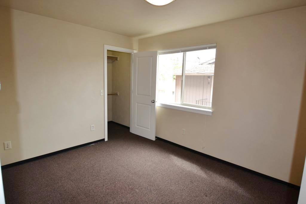 Apartment for rent at 1754 Patterson St 1-9, Eugene, OR 97401