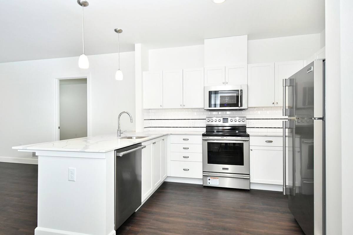 Apartment for rent at 921 NW 21st Ave, Portland, OR 97209