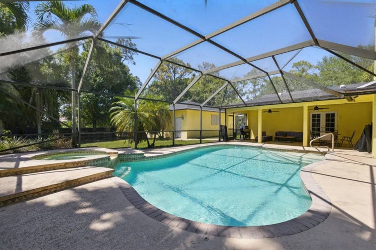 House for rent at 14846 61st Court N, Loxahatchee, FL 33470