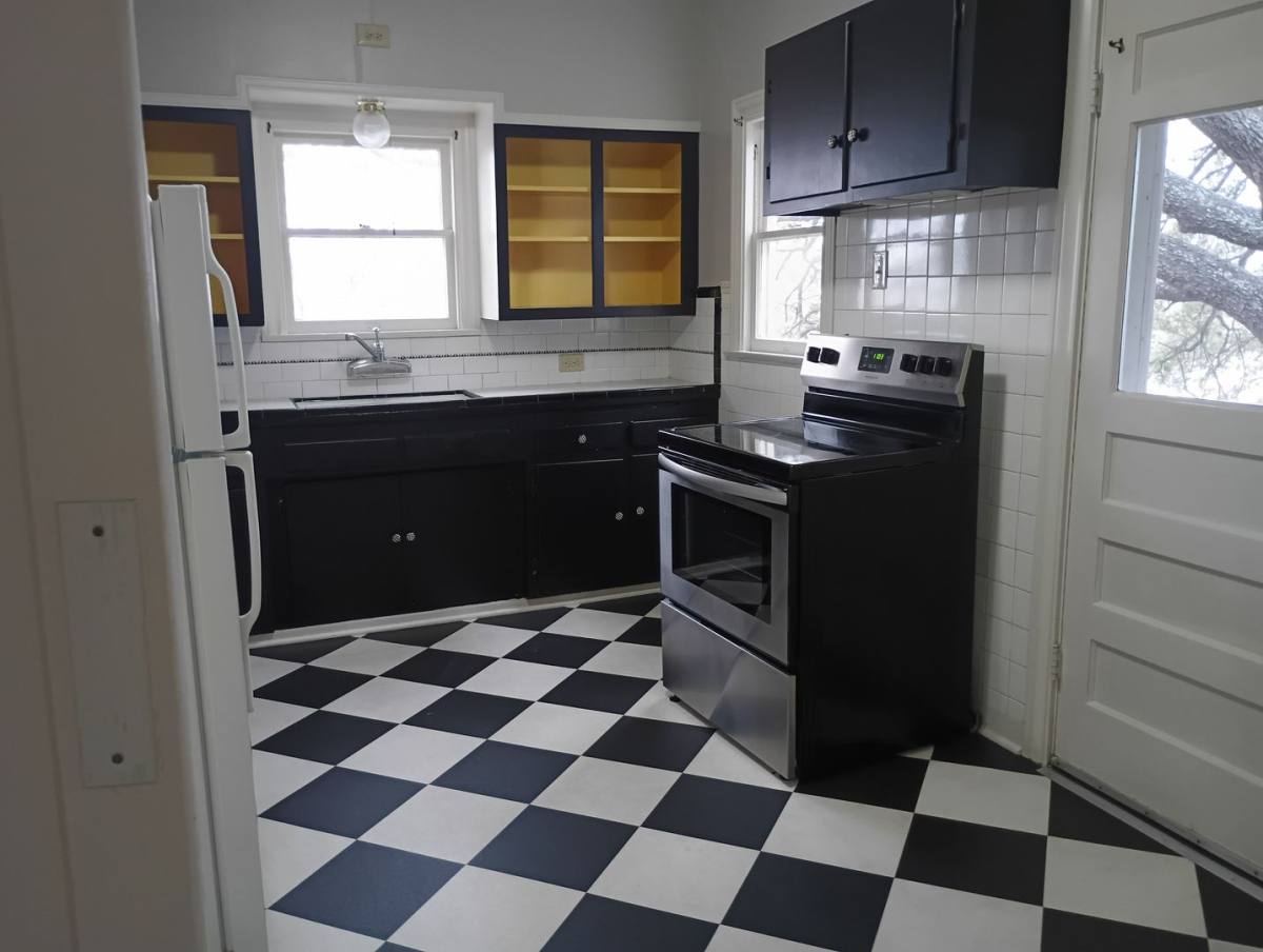 Apartment for rent at 109 W Norwood Court, San Antonio, TX 78212