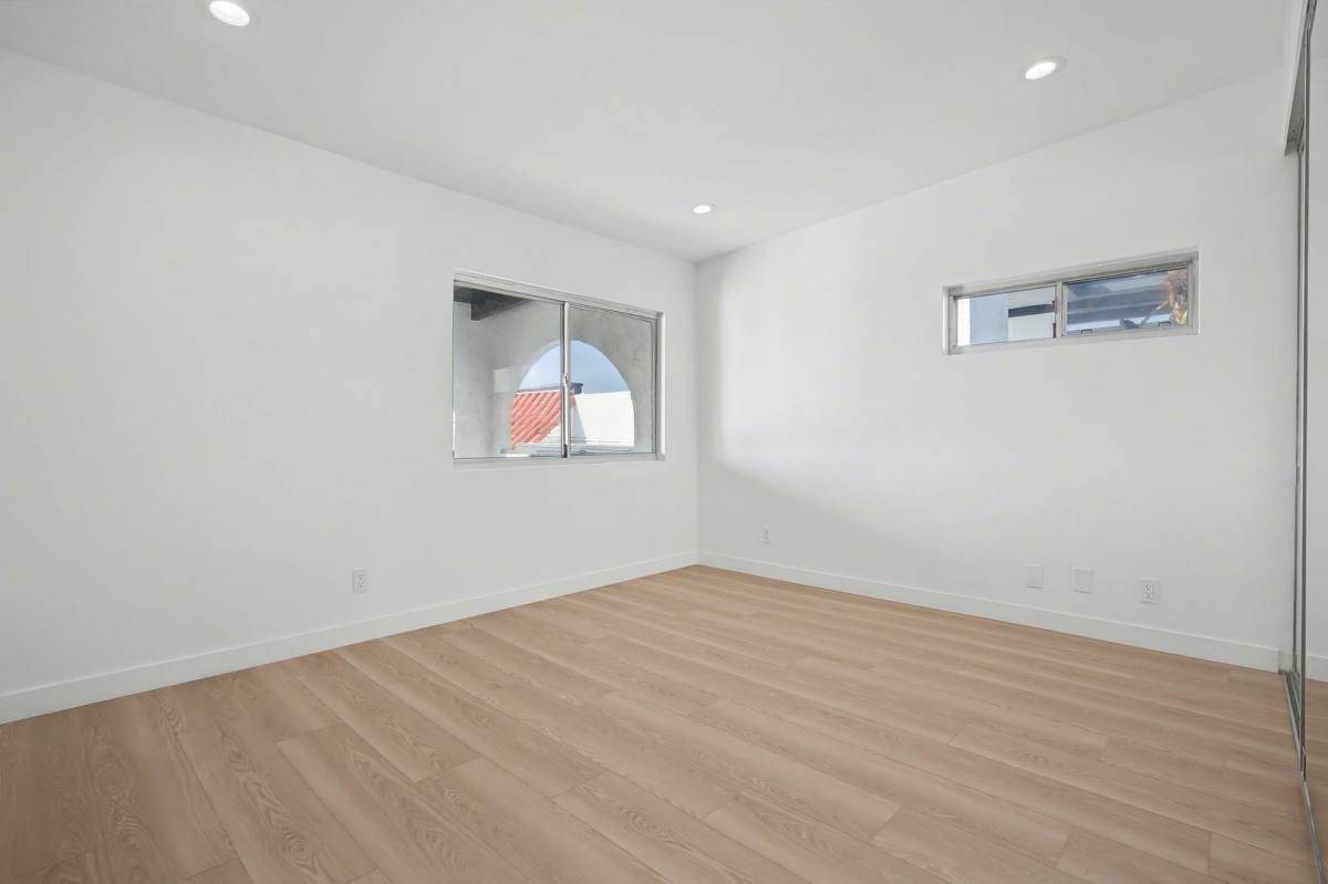 Apartment for rent at 1428 Monterey Blvd, Hermosa Beach, CA 90254