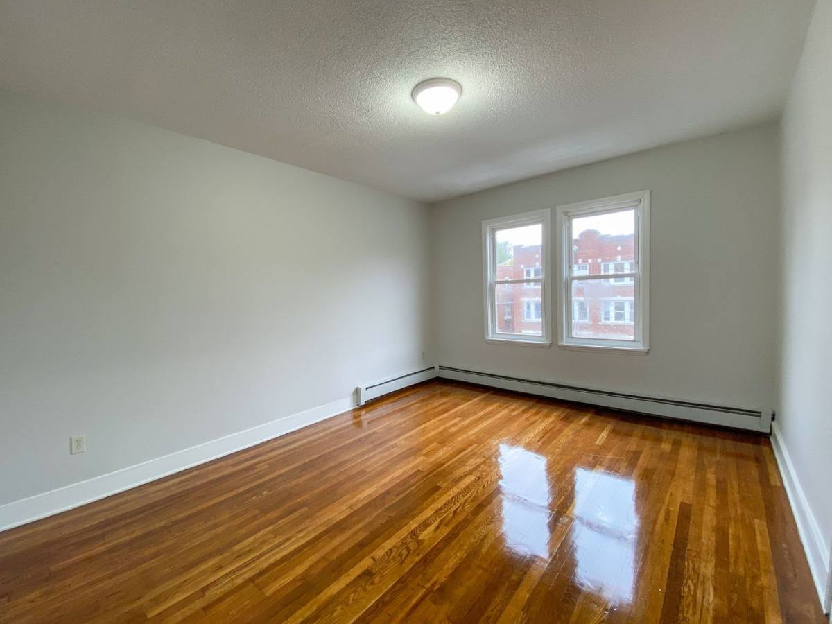 Apartment for rent at 450 Barbour St, Hartford, CT 06120