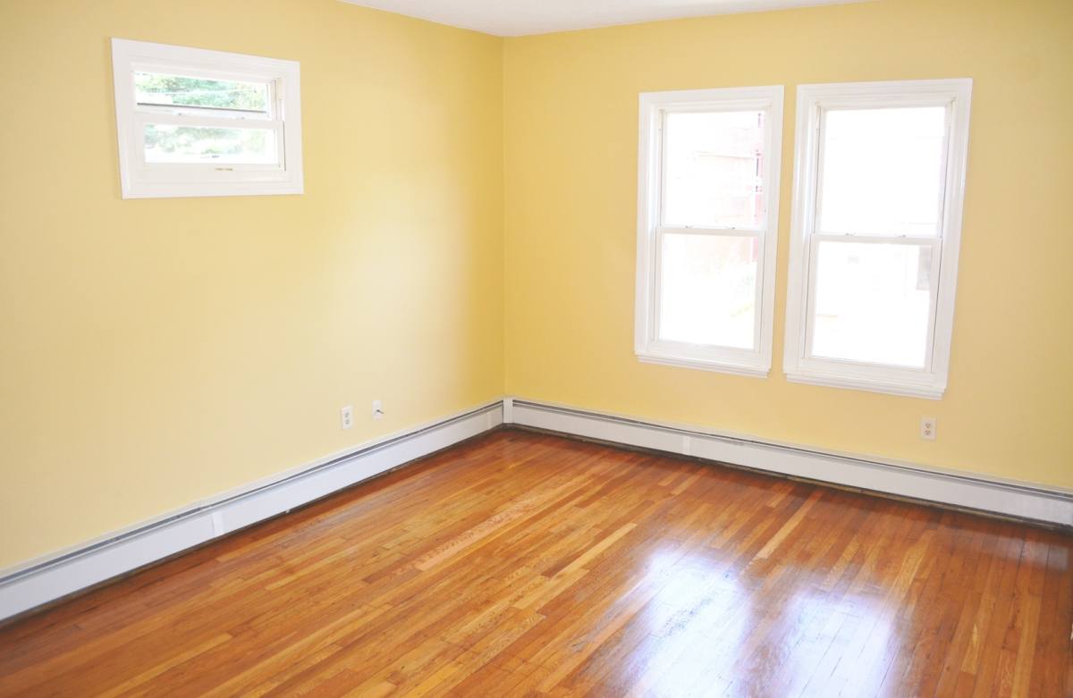 Apartment for rent at 450 Barbour St, Hartford, CT 06120