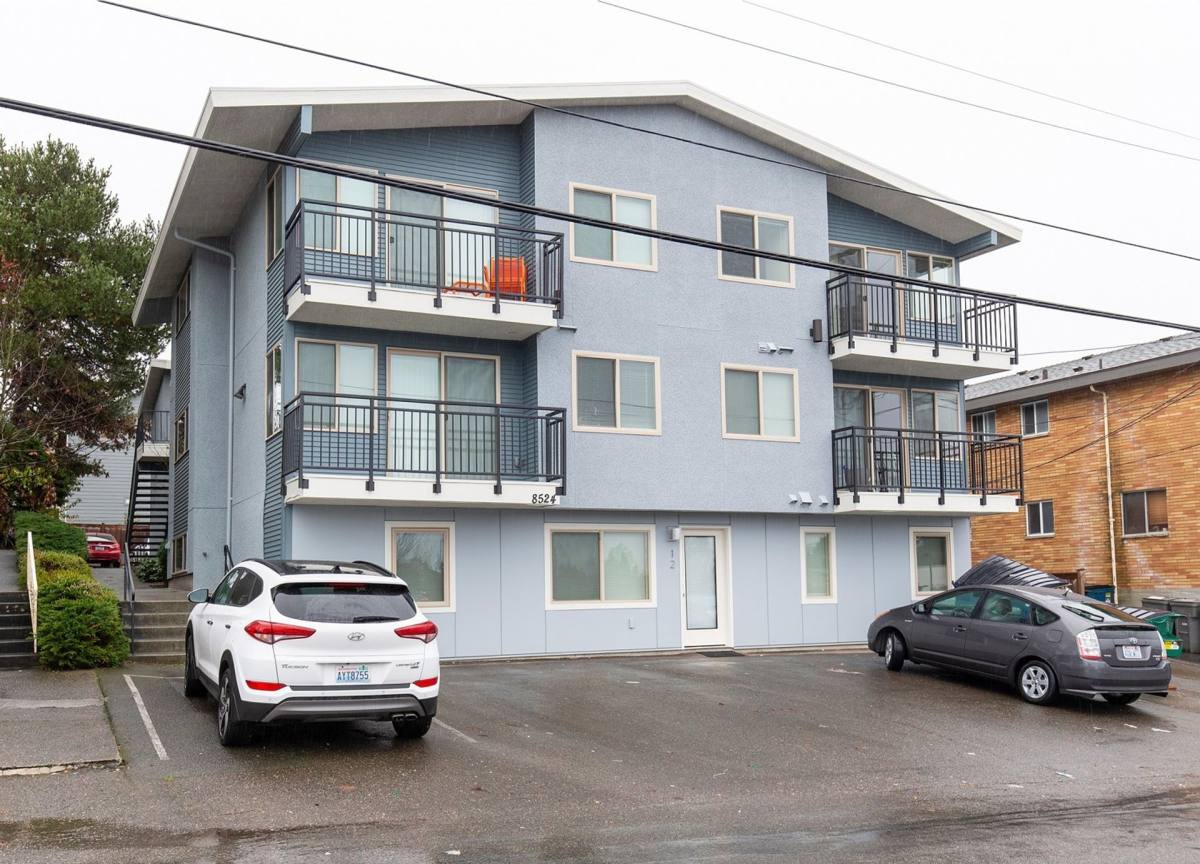 Phinney 12, 8524 Phinney Ave N, Seattle, WA 98103 - Apartment for Rent - Image 2