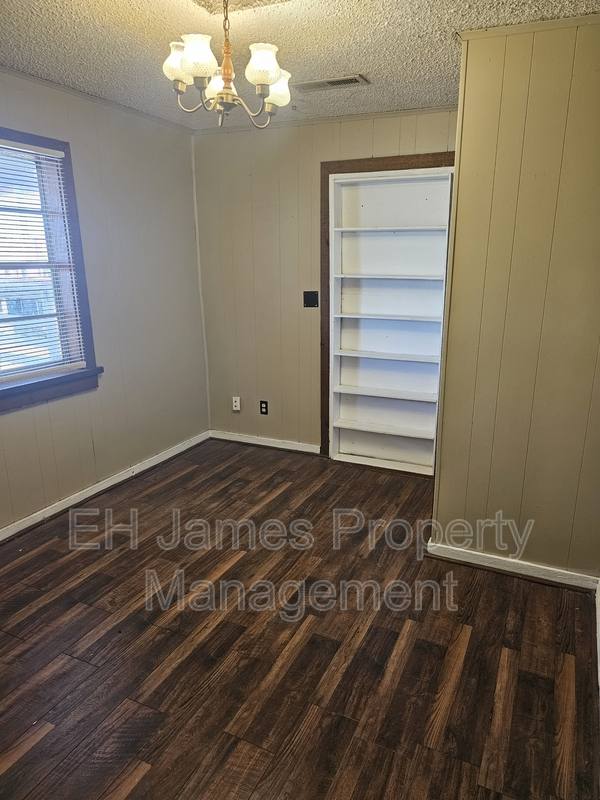 Apartment for rent at 217 N Wilson Ave, Sand Springs, OK 74063