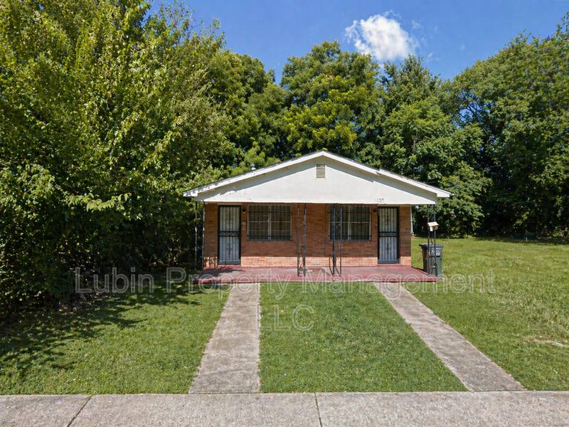 Apartment for rent at 1437 Springdale St, Memphis, TN 38108