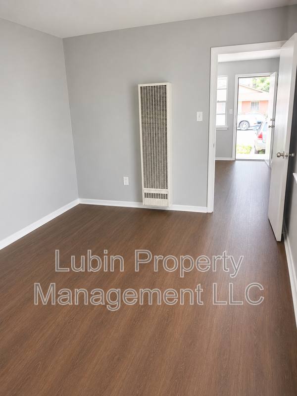 Apartment for rent at 1437 Springdale St, Memphis, TN 38108