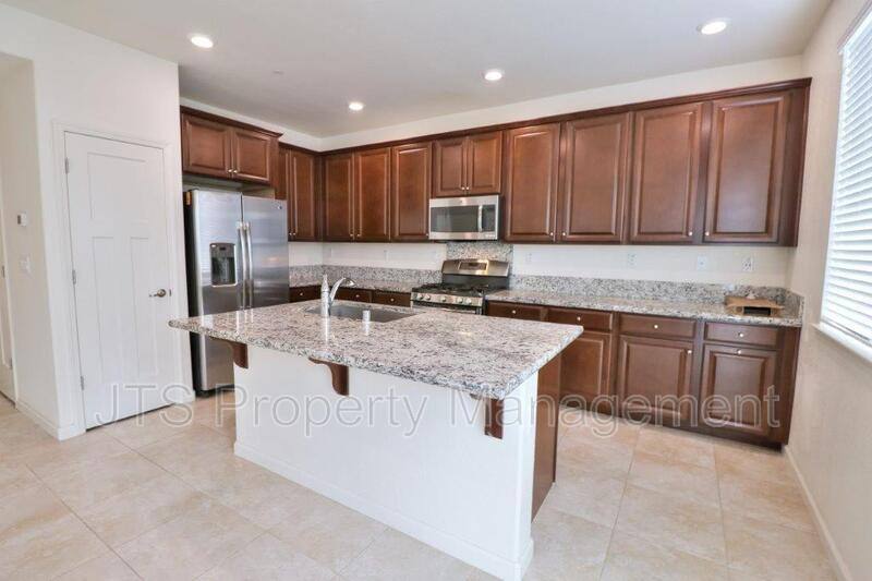 House for rent at 5122 Mossy Stone Way, Rancho Cordova, CA 95742
