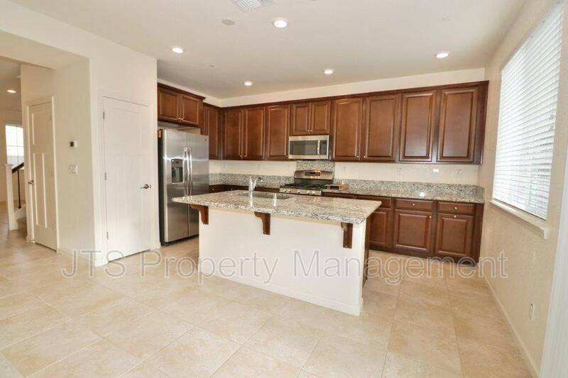 House for rent at 5122 Mossy Stone Way, Rancho Cordova, CA 95742