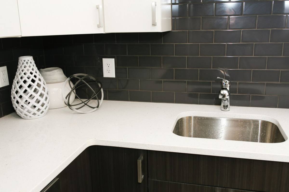 Apartment for rent at 78 Murray St, Elizabeth, NJ 07202