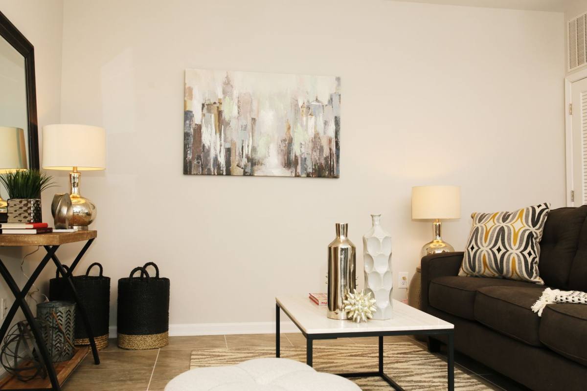 Apartment for rent at 78 Murray St, Elizabeth, NJ 07202