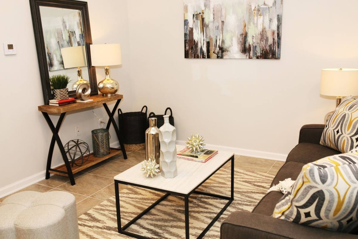 Apartment for rent at 78 Murray St, Elizabeth, NJ 07202