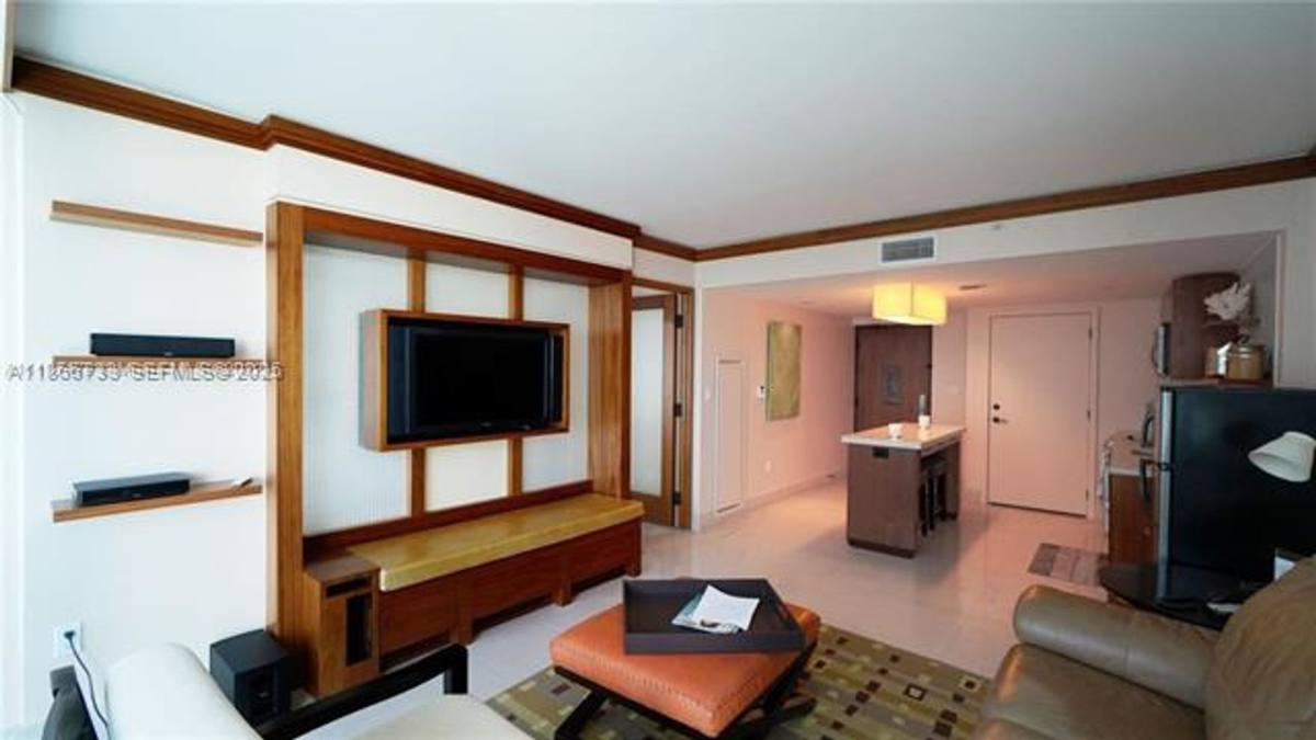 Apartment for rent at 6801 Collins Ave Appt #710, Miami Beach, FL 33141