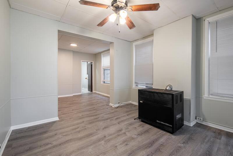 Apartment for rent at 140 5th Ave #2, Troy, NY 12180