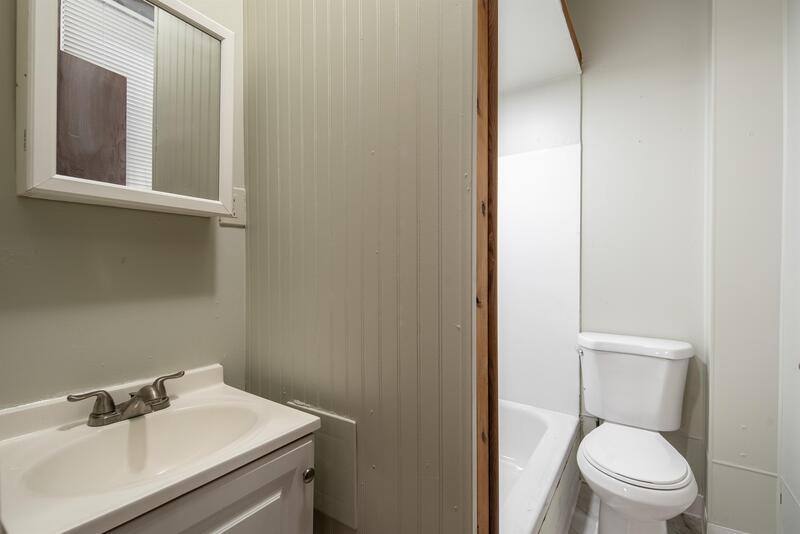 Apartment for rent at 140 5th Ave #2, Troy, NY 12180