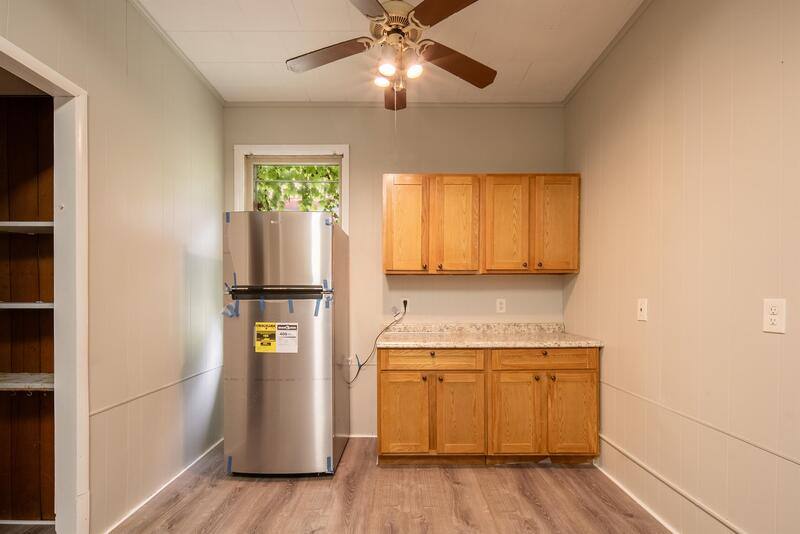 Apartment for rent at 140 5th Ave #2, Troy, NY 12180