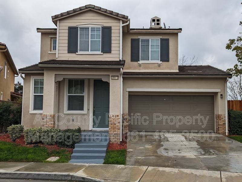 House for rent at 28933 Mirada Circulo, Valencia, CA 91354