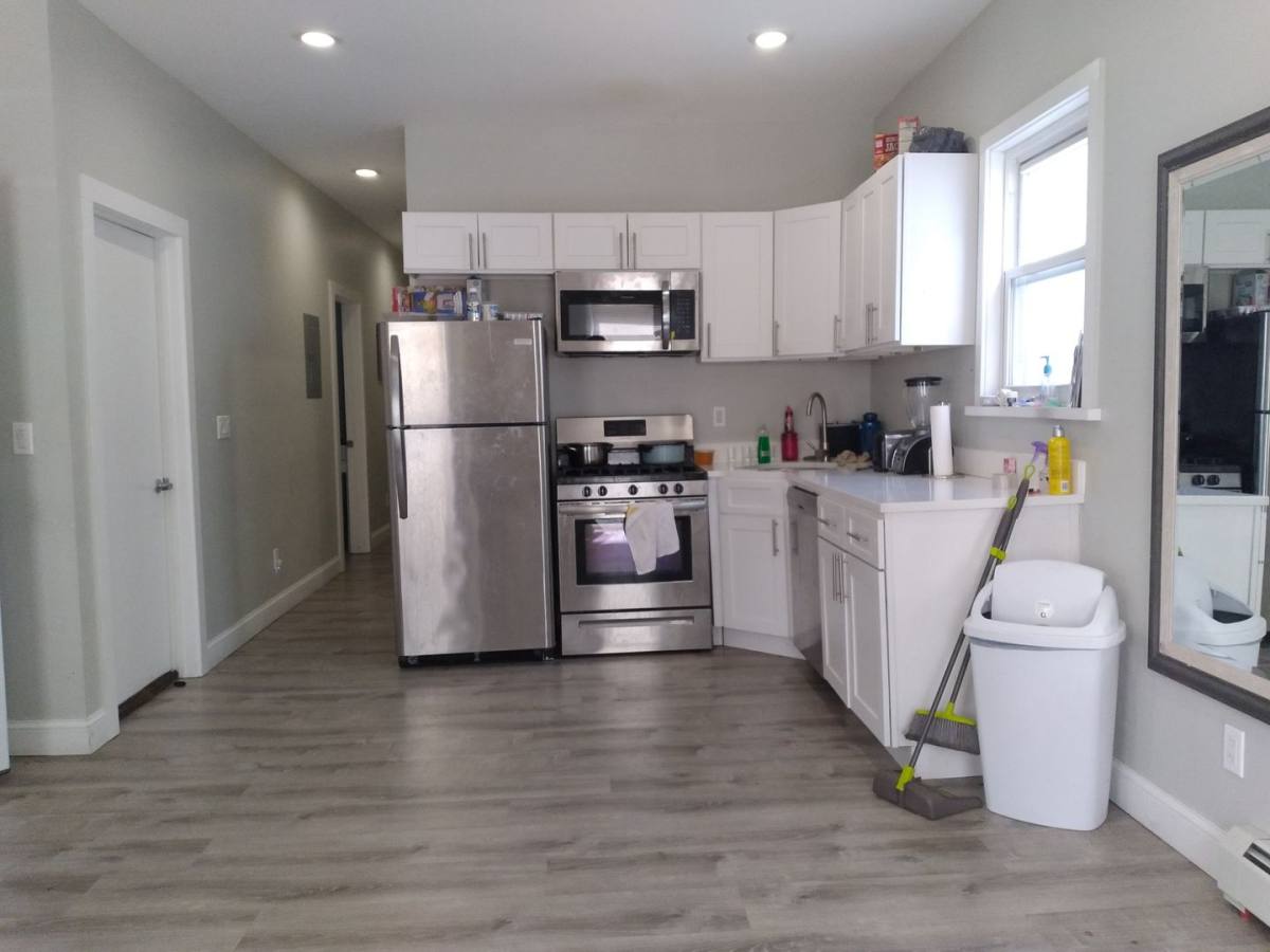 Apartment for rent at 497 Yates St, Albany, NY 12206