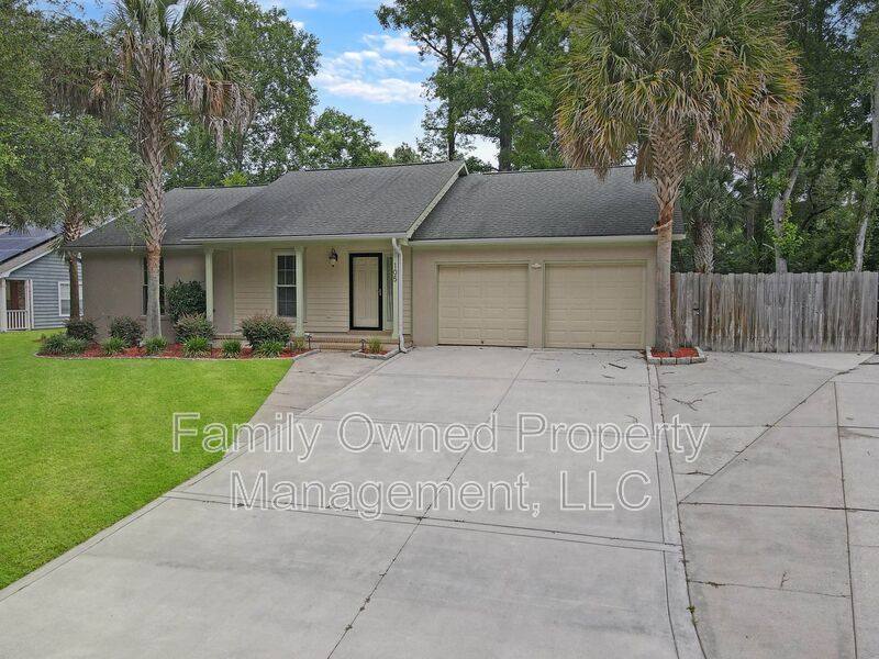 House for rent at 105 Pryor Lane, Summerville, SC 29485
